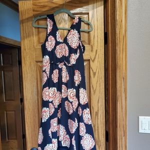 Barely worn Ann Taylor Factory XS petite dress.